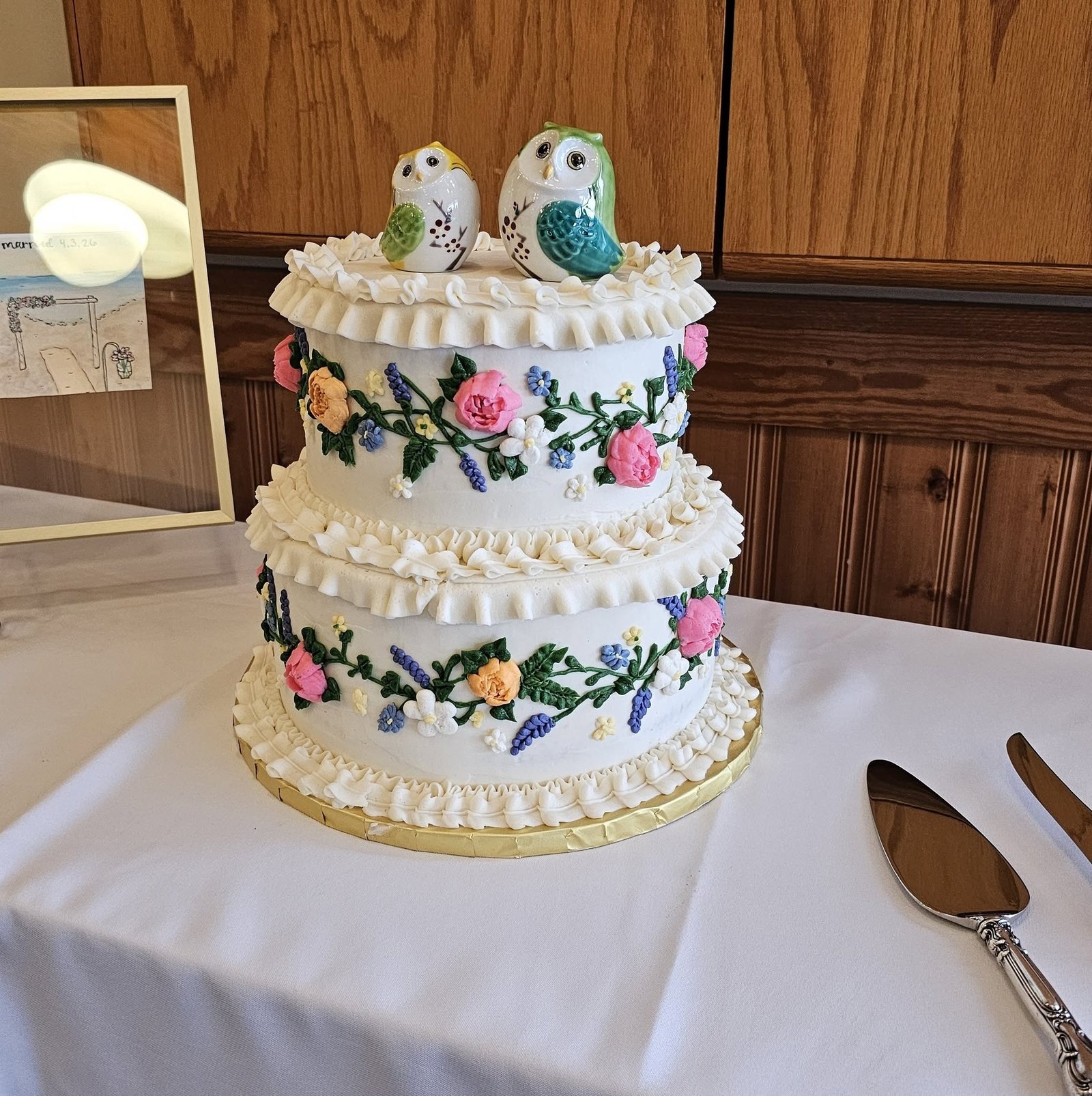 Cake by Julia's Cakery