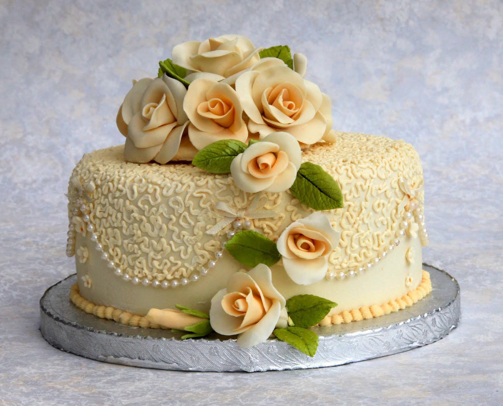 Pretty as a Package Cake – A Gluten Free Gift-Wrapped Cake | Bakepedia