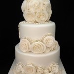 Modern Classic Ivory Wedding Cake