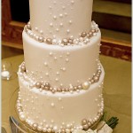 Cake with Lovely Pearls