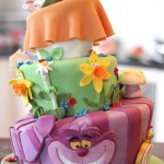 Cute Alice in Wonderland Cake Idea