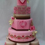 Gold Award Wedding Cake