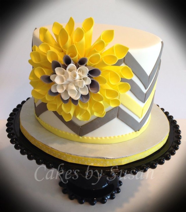 20 Pretty Stylish and Chic Cakes - Page 16 of 20