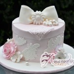 Amazing Pearl Cake