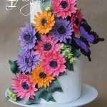 Beautiful Daisies Cake