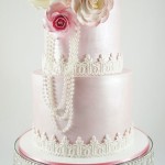 Cake with Magnolias and Briar Rose Sugarflowers