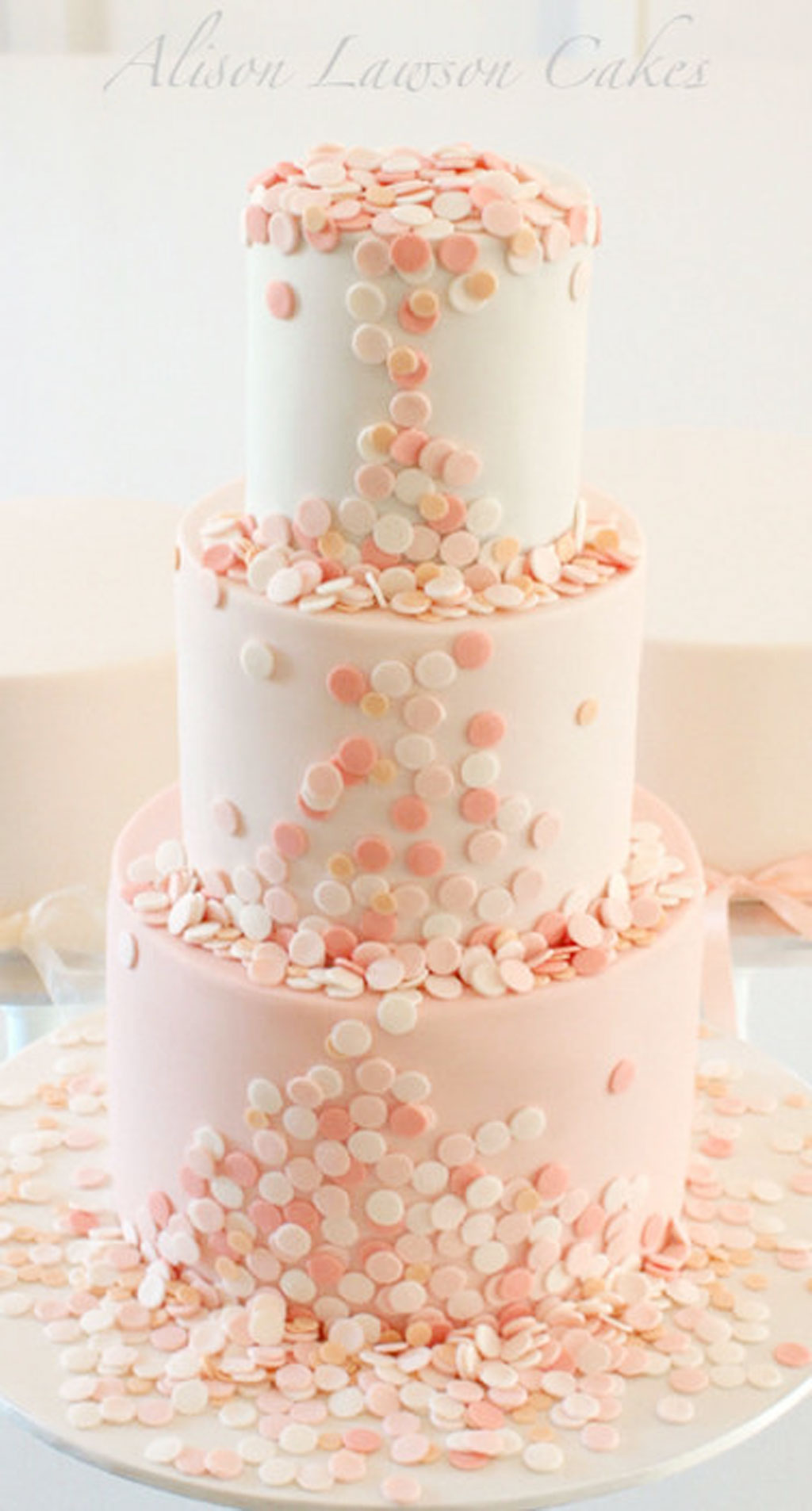 Bonnie Belles Pastries/WEDDING CAKES/FOUNTAIN CAKE --3 TIER AND SIDES