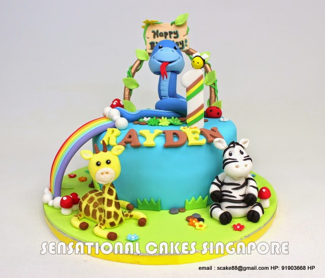Mum creates lifelike snake cake for daughter's birthday - Mirror Online
