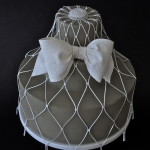 Matelasse Sugarveil Bow and Veil Cake