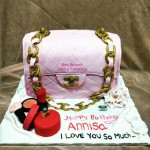 Bag Cake by Deerumah Cake