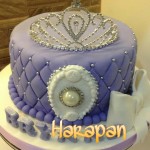 Hana Zoel‎'s Tiara Cake