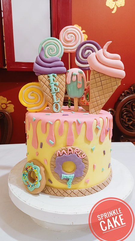 Cake by Jacklyn Habib of Sprinkle Cake