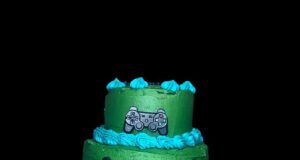 Cake by SugarBee Treats LLC